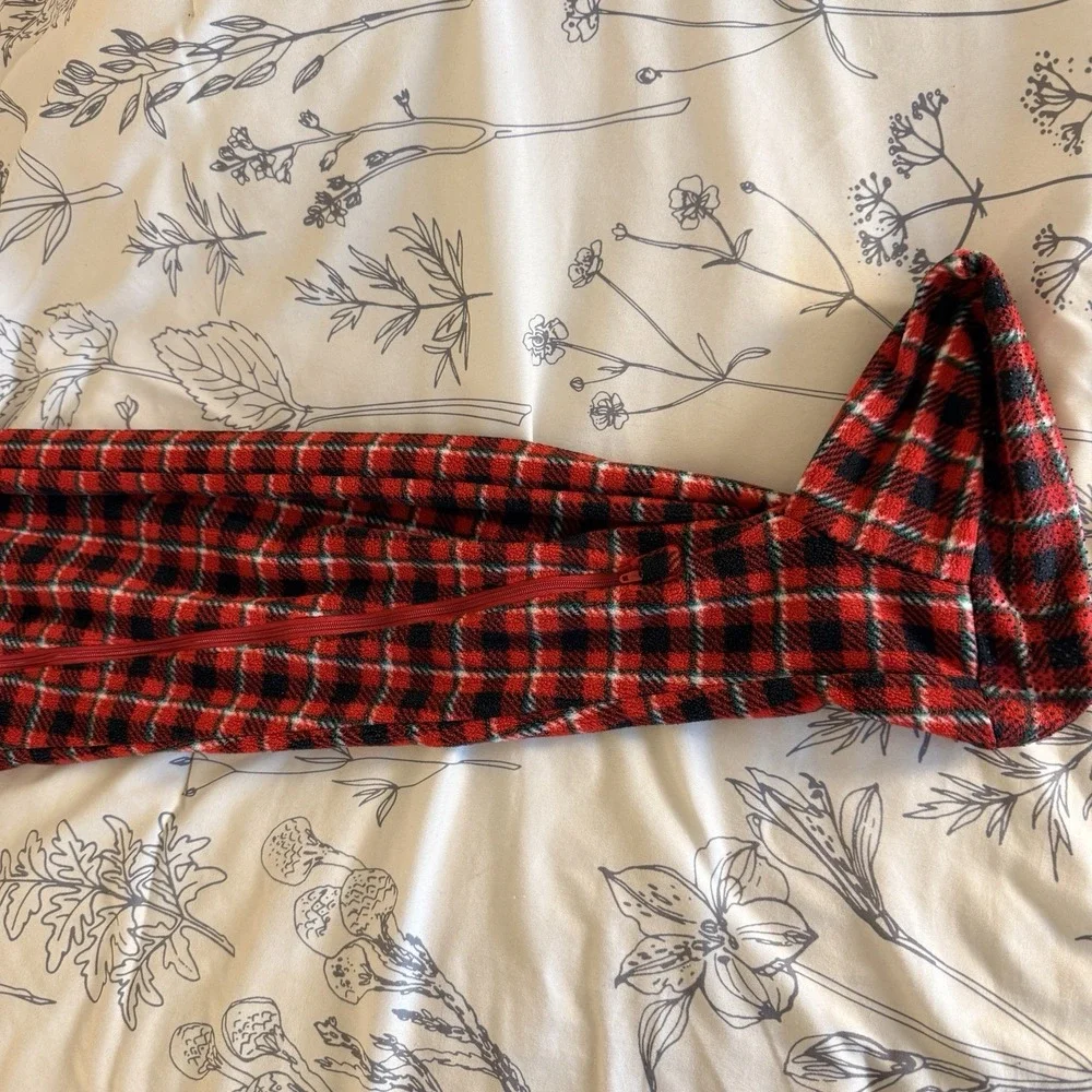 Lands‎ End Footie Pajamas Zip Up Red Plaid Fleece Size 14